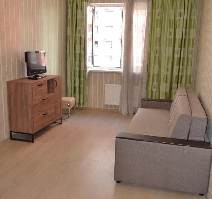 Сдаётся 1-комнатная квартира, 50 м²