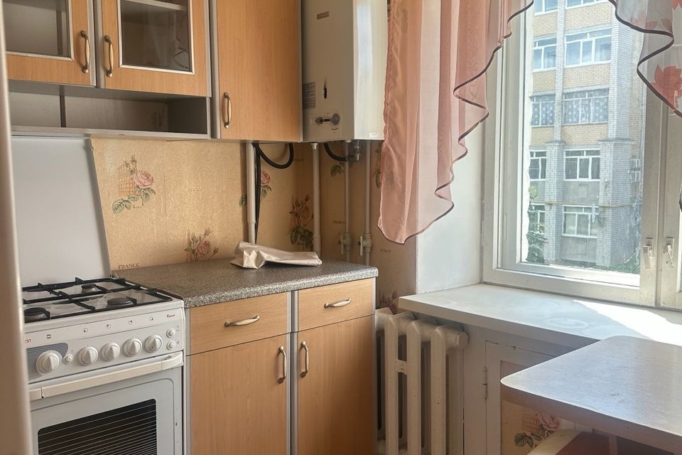 Сдаётся 1-комнатная квартира, 35 м²