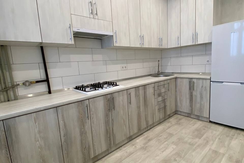Сдаётся 1-комнатная квартира, 38 м²