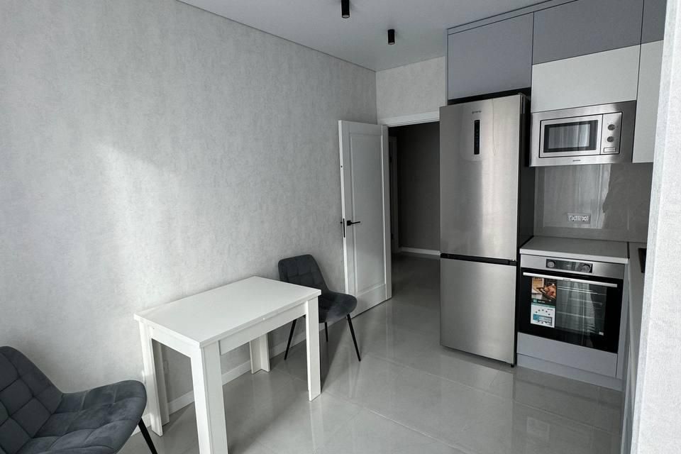 Сдаётся 1-комнатная квартира, 40 м²