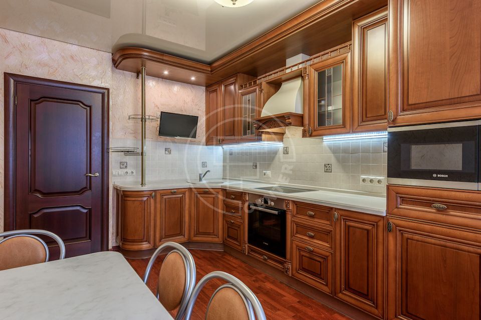 Сдаётся 2-комнатная квартира, 64 м²