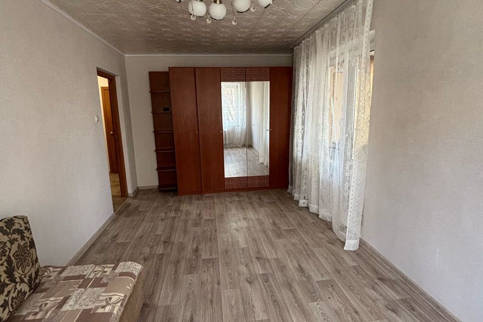 Сдаётся 2-комнатная квартира, 51.8 м²