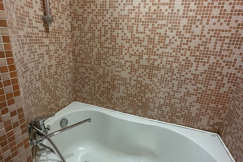 Сдаётся 2-комнатная квартира, 80 м²
