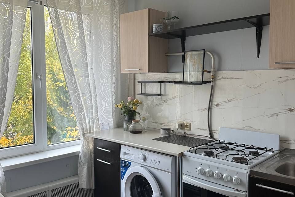 Сдаётся 1-комнатная квартира, 37 м²