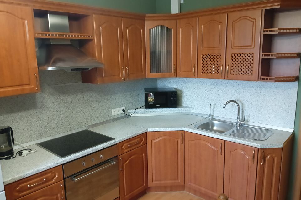 Сдаётся 1-комнатная квартира, 53.7 м²