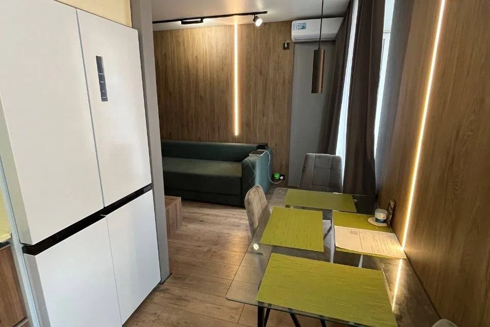 Сдаётся 2-комнатная квартира, 55 м²