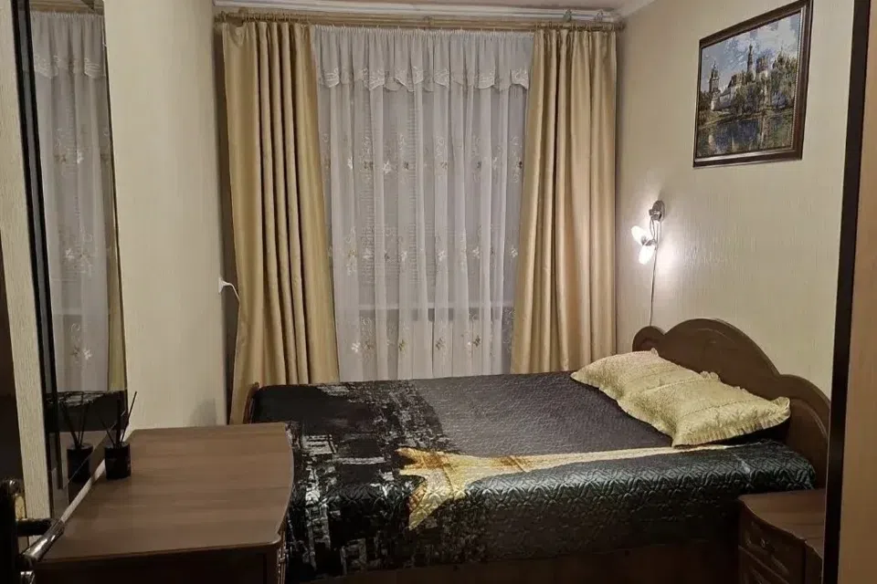 Сдаётся 3-комнатная квартира, 56 м²