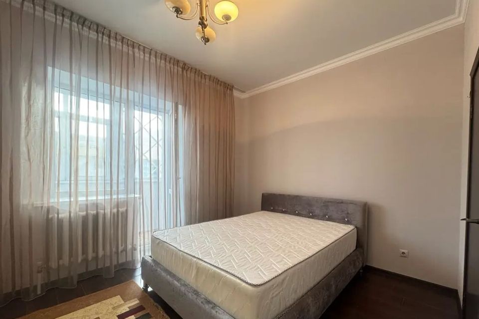 Сдаётся 2-комнатная квартира, 52 м²