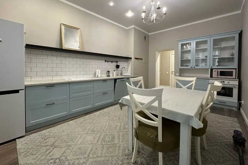 Сдаётся 3-комнатная квартира, 66 м²