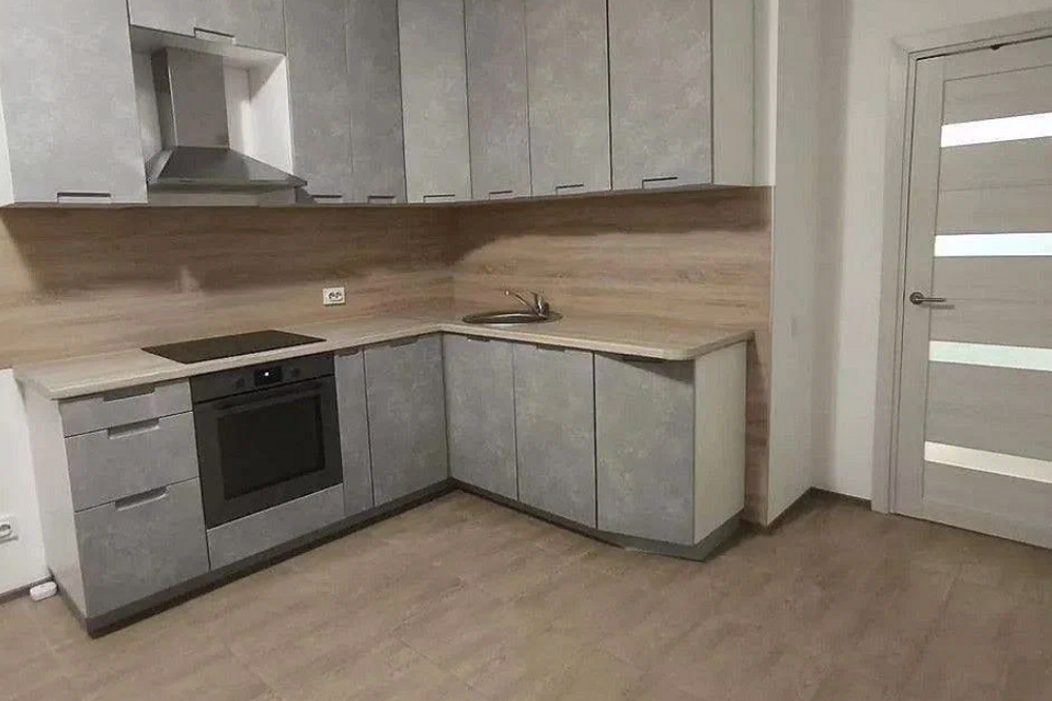 Сдаётся 2-комнатная квартира, 62 м²