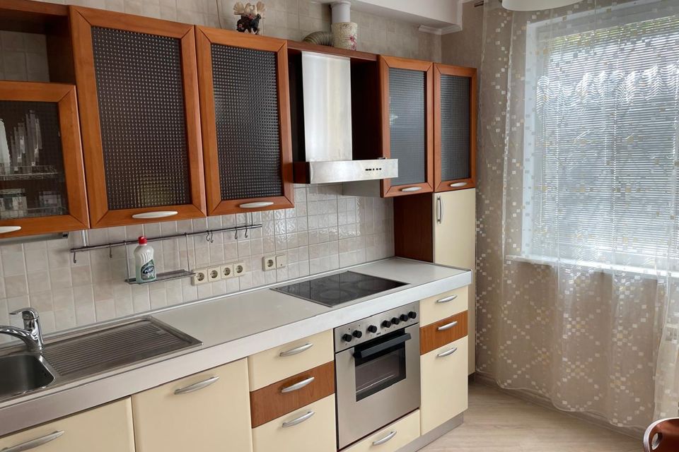 Сдаётся 2-комнатная квартира, 50.2 м²