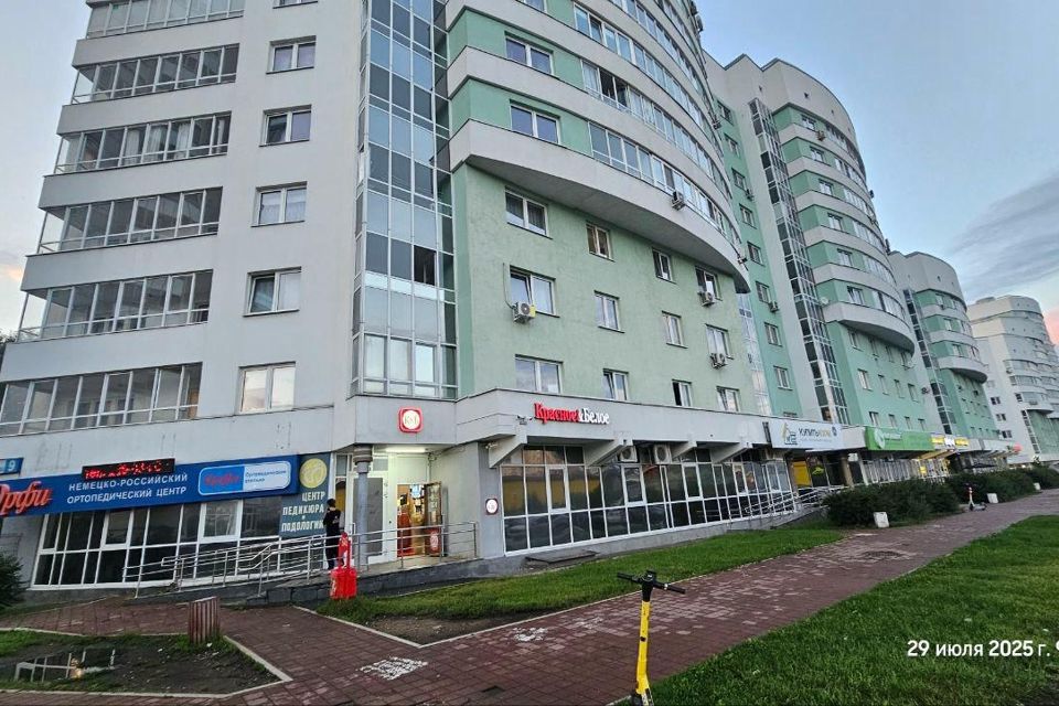 Сдаётся 2-комнатная квартира, 86 м²