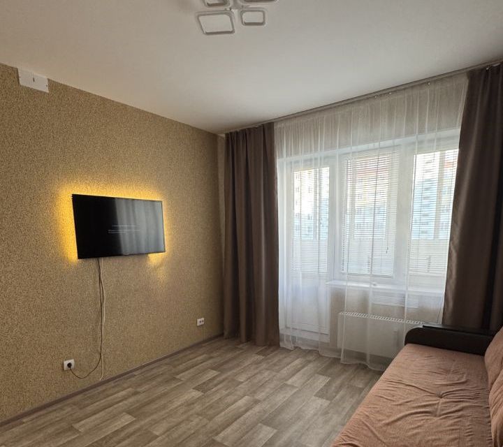 Сдаётся 1-комнатная квартира, 37 м²