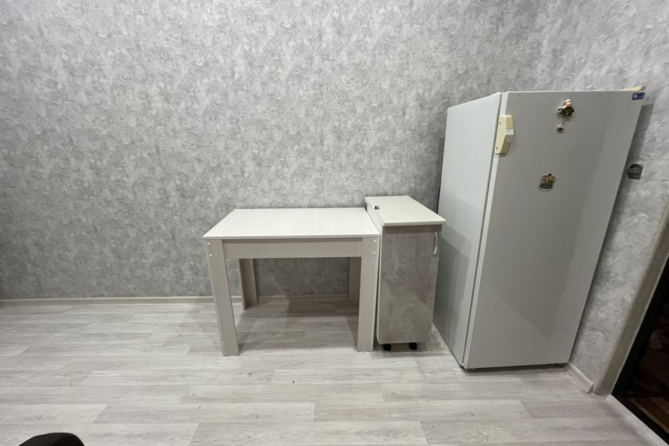 Сдаётся комната в 4-комн. квартире, 12 м²