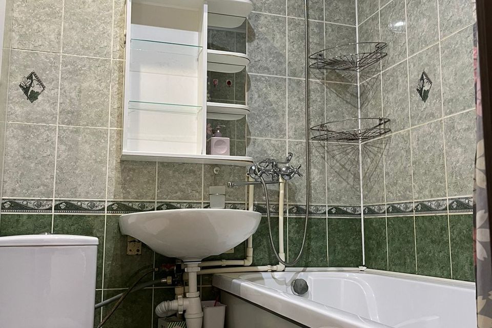 Сдаётся 1-комнатная квартира, 35 м²