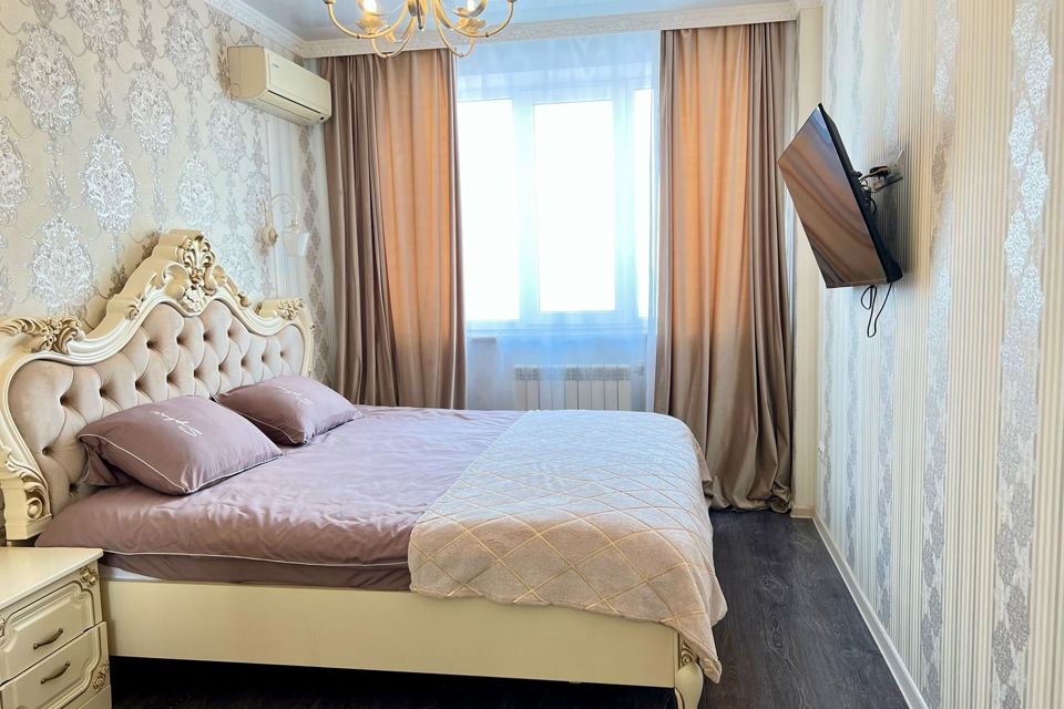Сдаётся 2-комнатная квартира, 65 м²