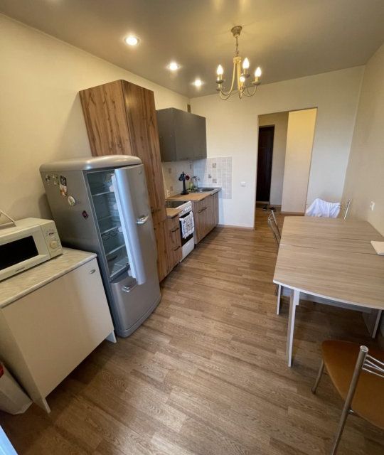Сдаётся 1-комнатная квартира, 38 м²
