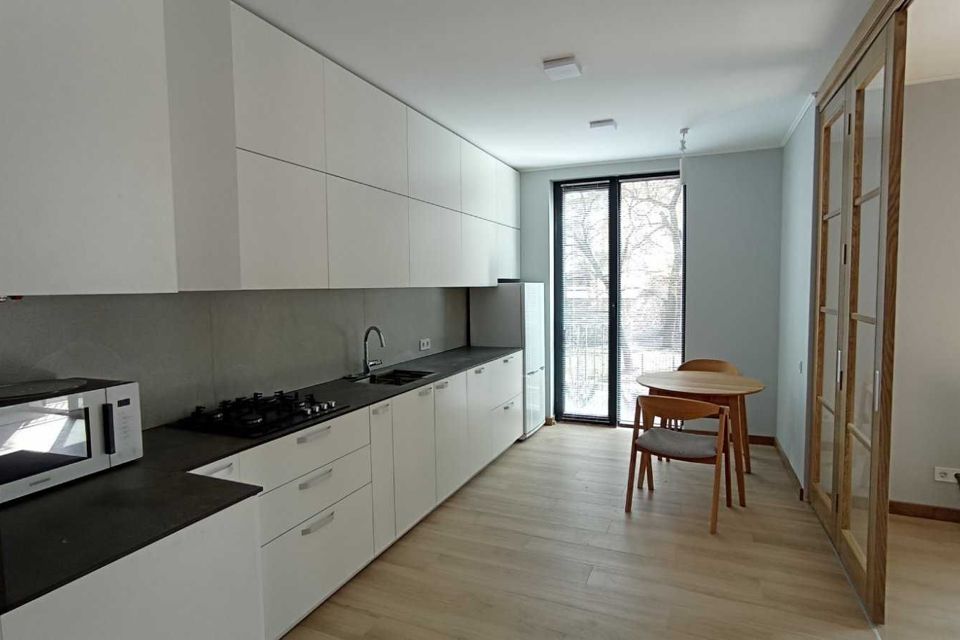 Сдаётся 1-комнатная квартира, 37 м²