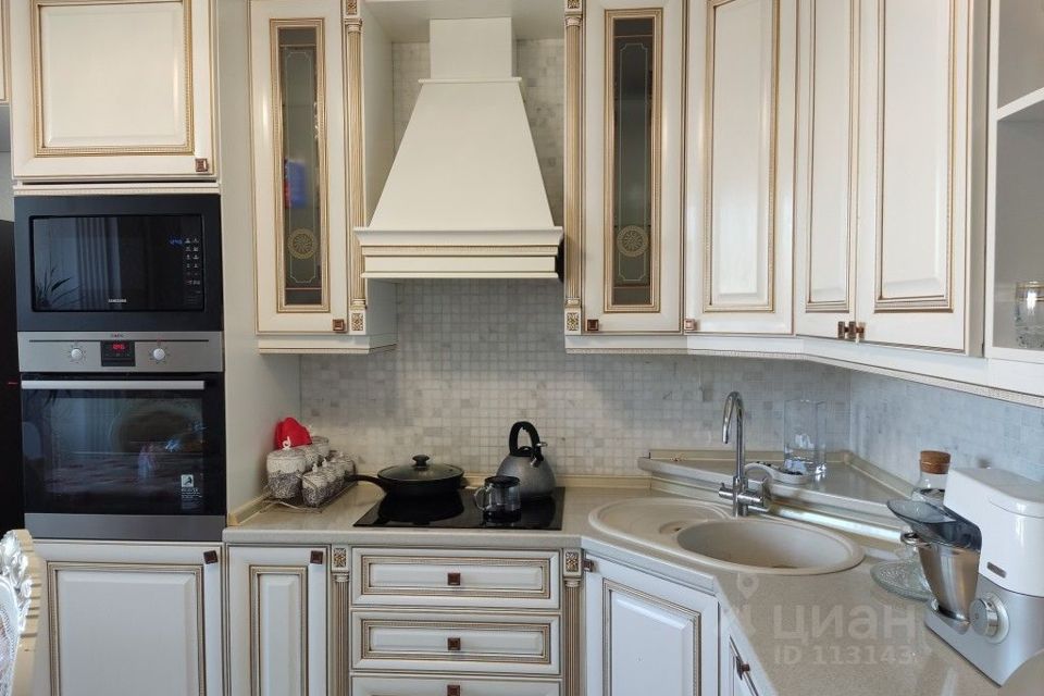Сдаётся 3-комнатная квартира, 90 м²