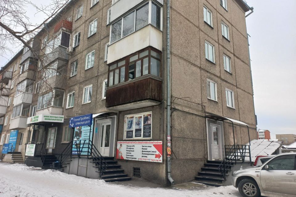 Сдаётся 3-комнатная квартира, 53 м²