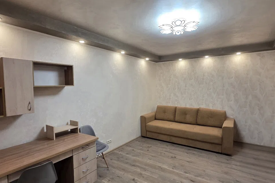 Сдаётся 1-комнатная квартира, 35 м²
