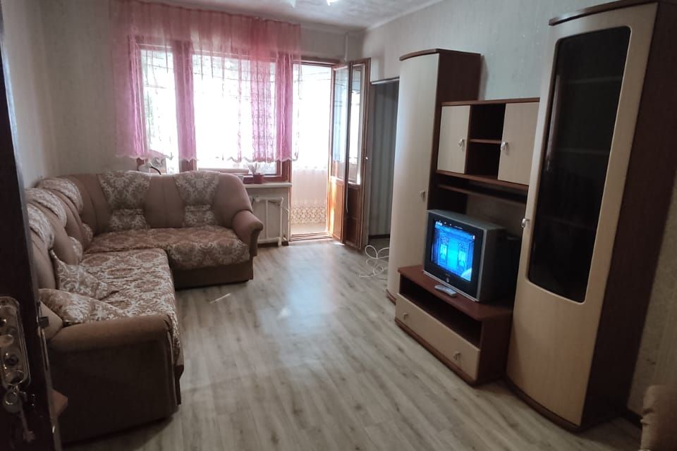 Сдаётся 2-комнатная квартира, 40 м²