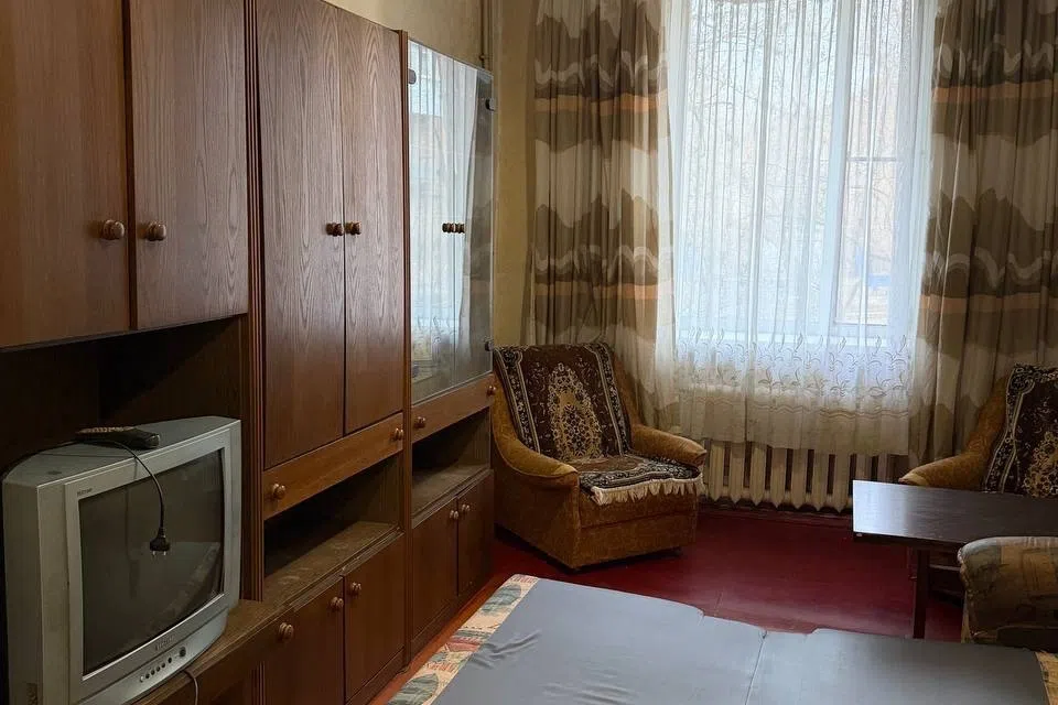 Сдаётся 2-комнатная квартира, 55 м²