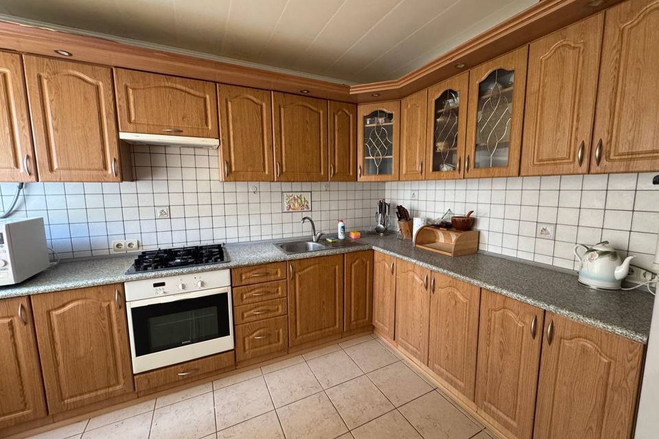 Сдаётся 3-комнатная квартира, 90 м²