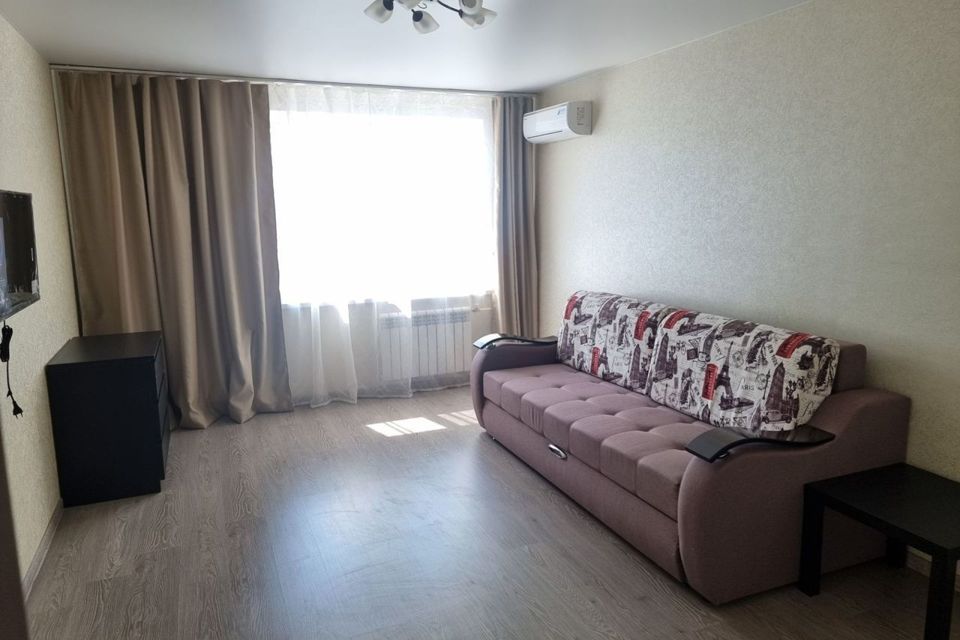 Сдаётся 1-комнатная квартира, 46 м²