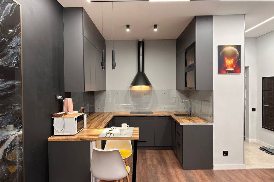 Сдаётся 1-комнатная квартира, 42 м²