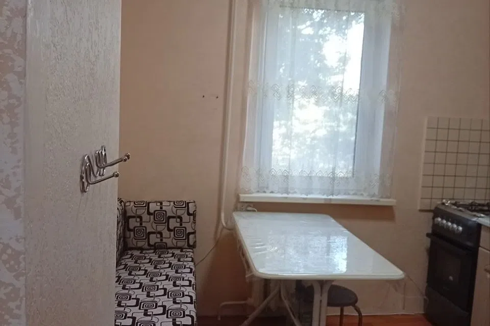 Сдаётся 1-комнатная квартира, 30 м²