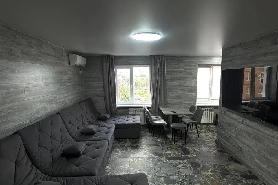 Сдаётся 3-комнатная квартира, 65 м²