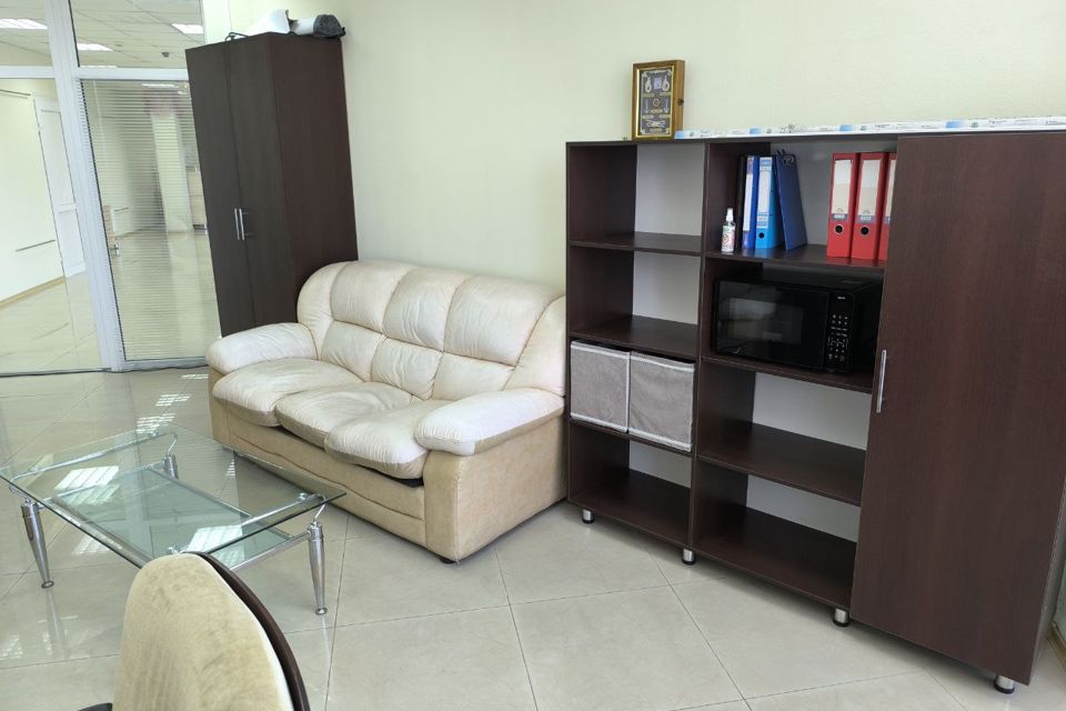 Сдаётся помещение своб. назначения, 255 м²