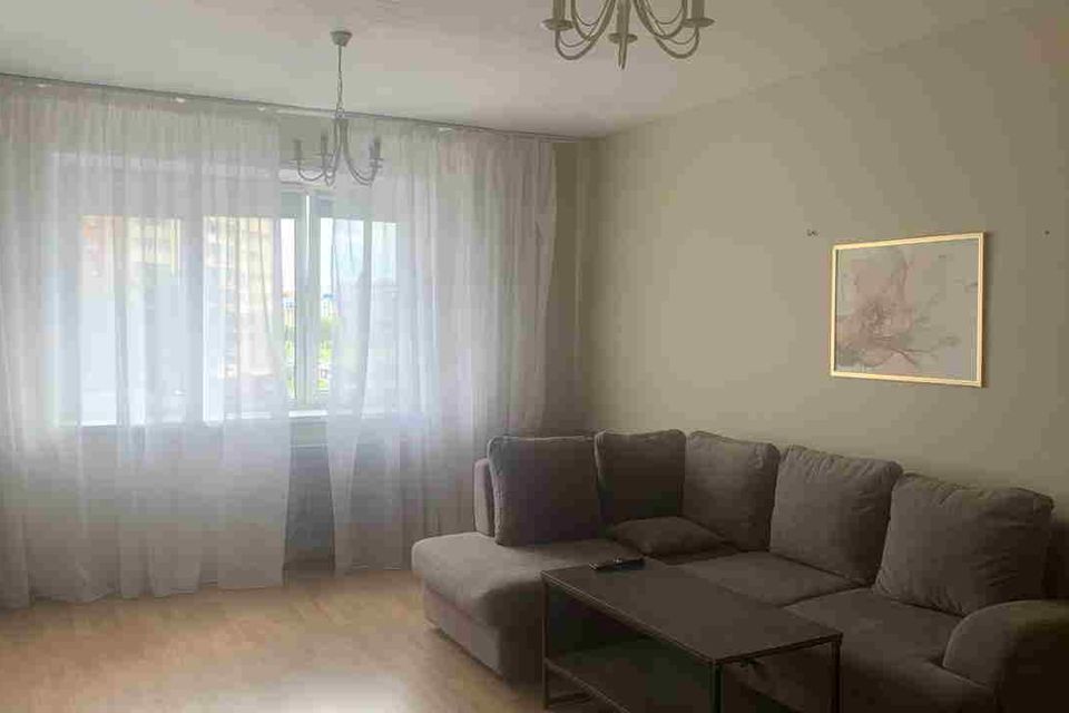 Сдаётся 2-комнатная квартира, 55 м²