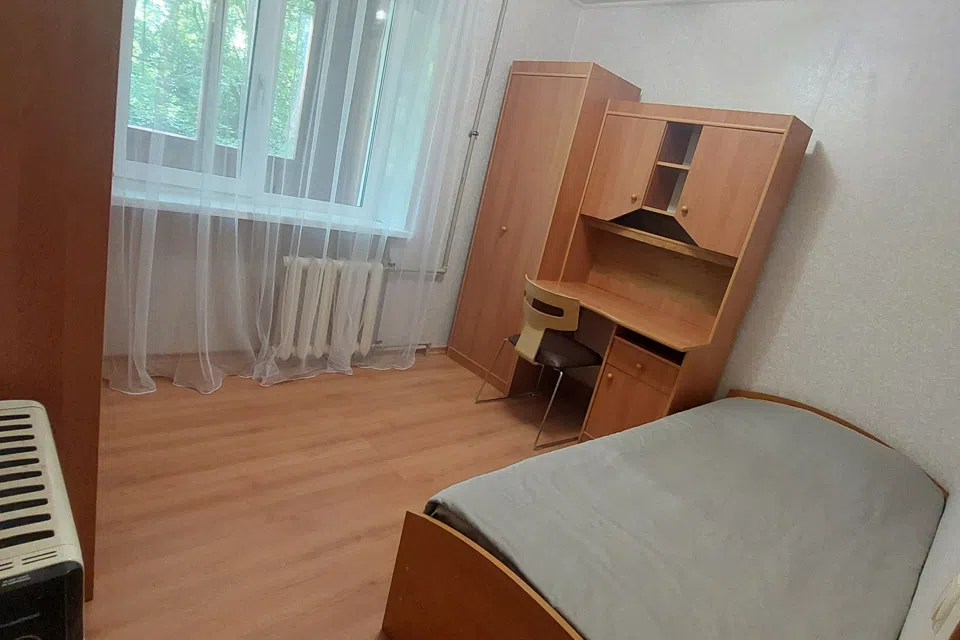 Сдаётся 4-комнатная квартира, 80 м²