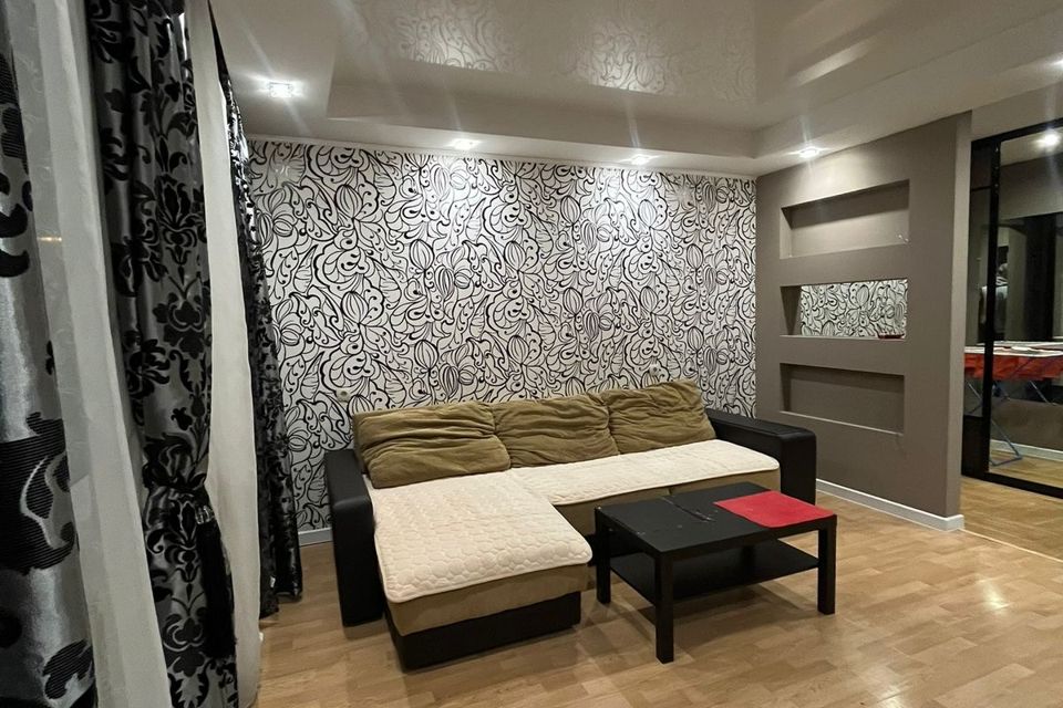 Сдаётся 3-комнатная квартира, 87 м²