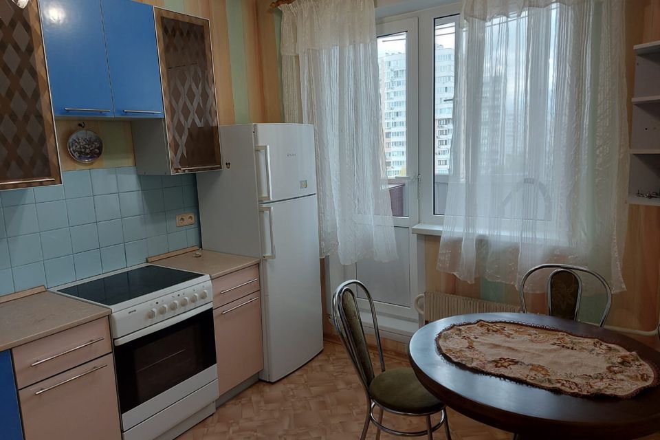 Сдаётся 2-комнатная квартира, 52.5 м²