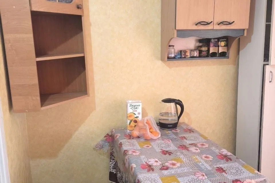 Сдаётся 4-этажный дом, 67 м²