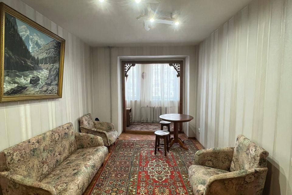 Сдаётся 2-комнатная квартира, 37 м²