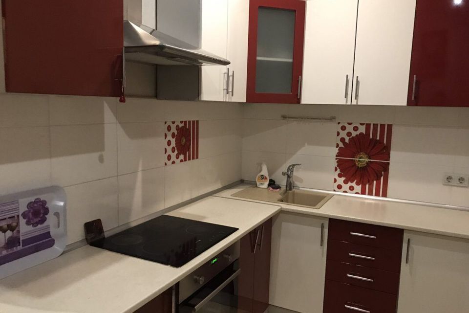 Сдаётся 1-комнатная квартира, 44 м²