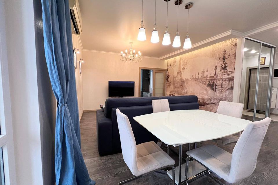 Сдаётся 1-комнатная квартира, 40 м²