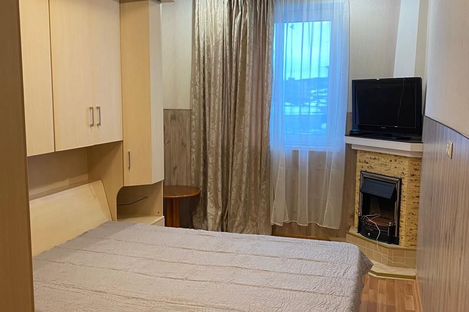 Сдаётся 2-комнатная квартира, 57 м²