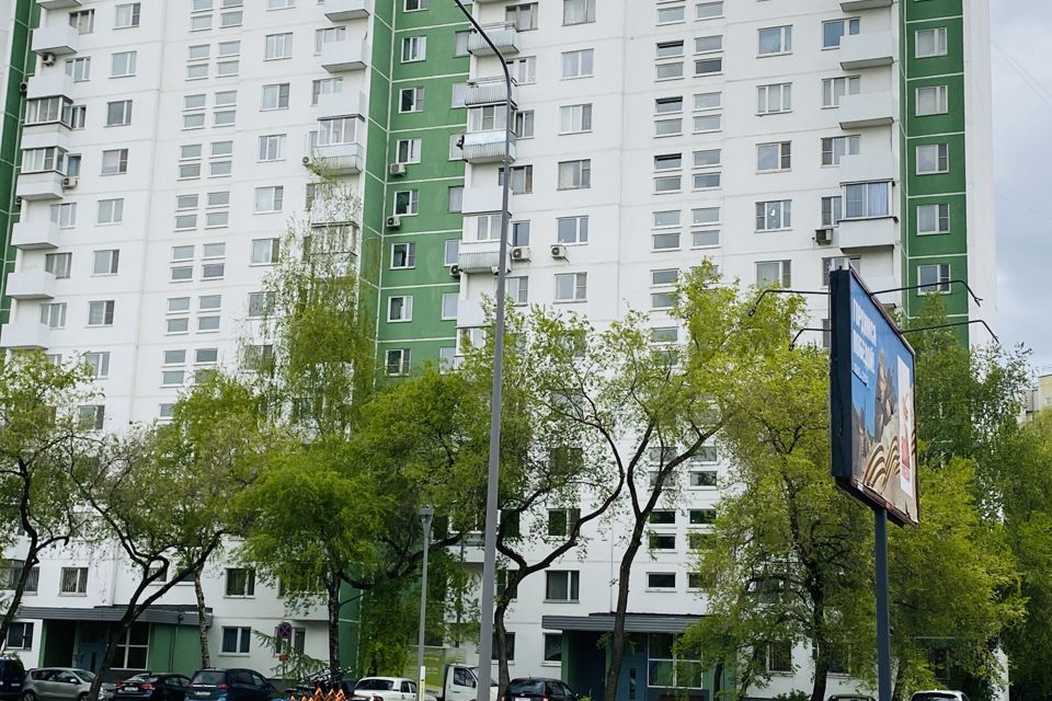 Сдаётся 2-комнатная квартира, 61 м²