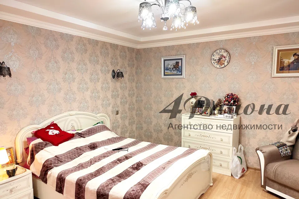 Сдаётся 1-этажный дом, 90 м²