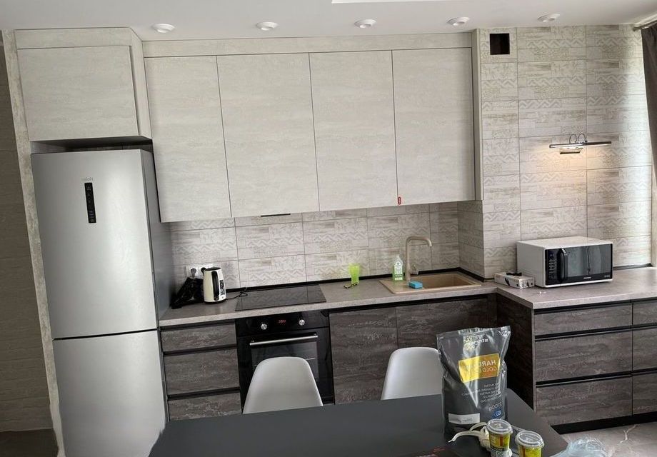 Сдаётся 2-комнатная квартира, 68 м²