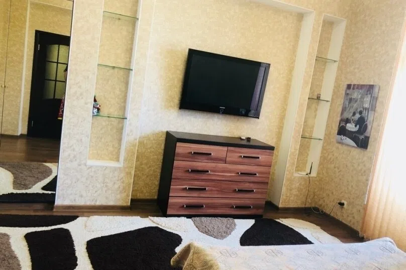 Сдаётся 2-комнатная квартира, 55 м²