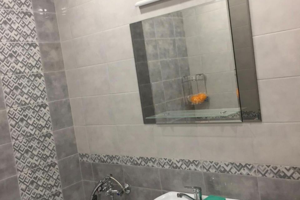 Сдаётся 2-комнатная квартира, 42 м²