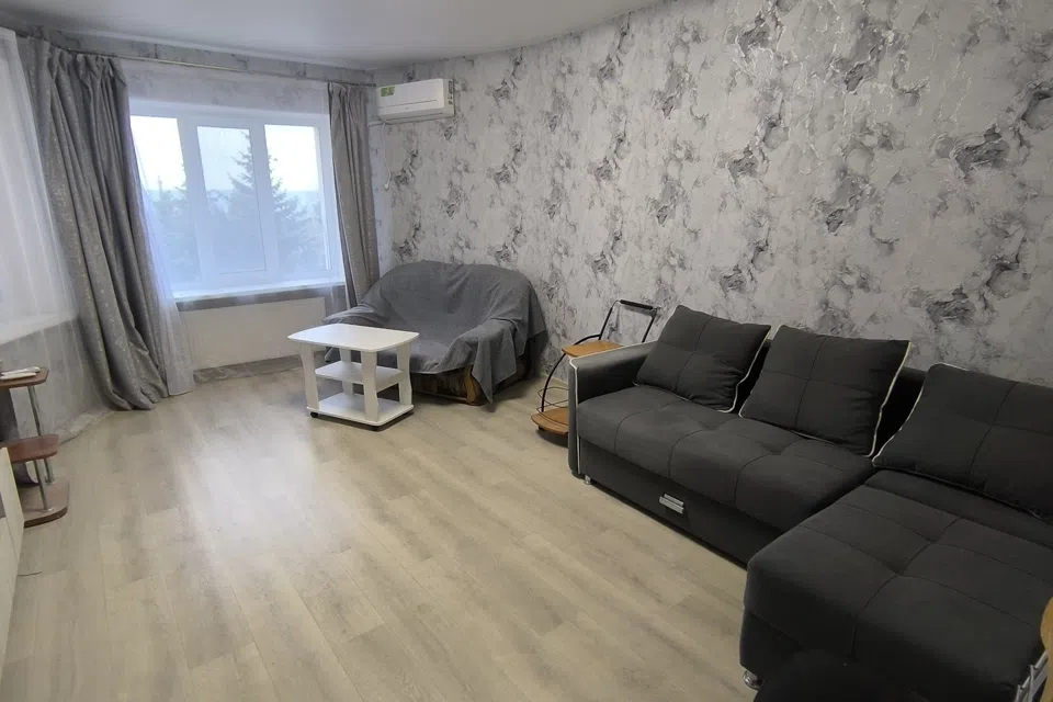 Сдаётся 2-комнатная квартира, 60 м²