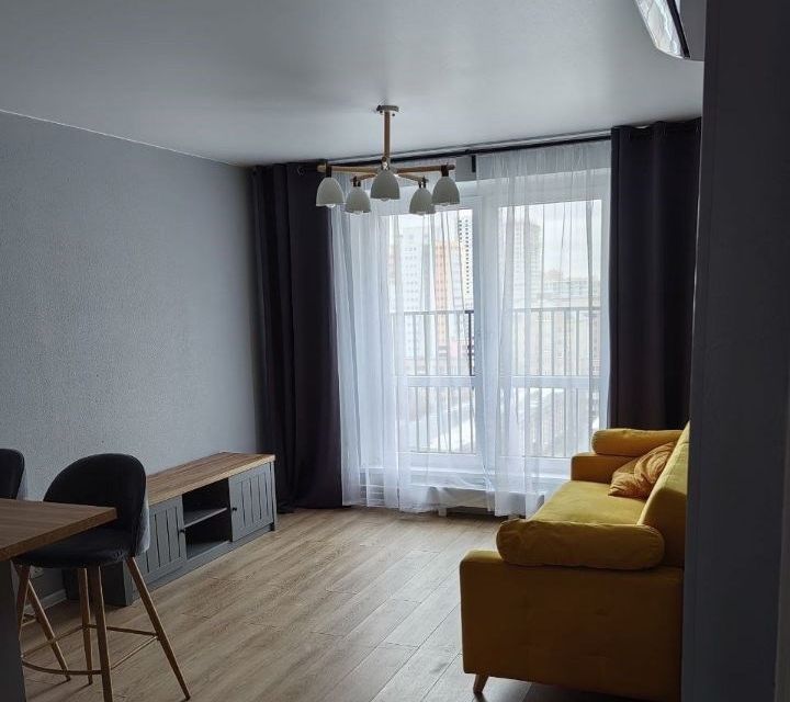 Сдаётся 2-комнатная квартира, 56 м²