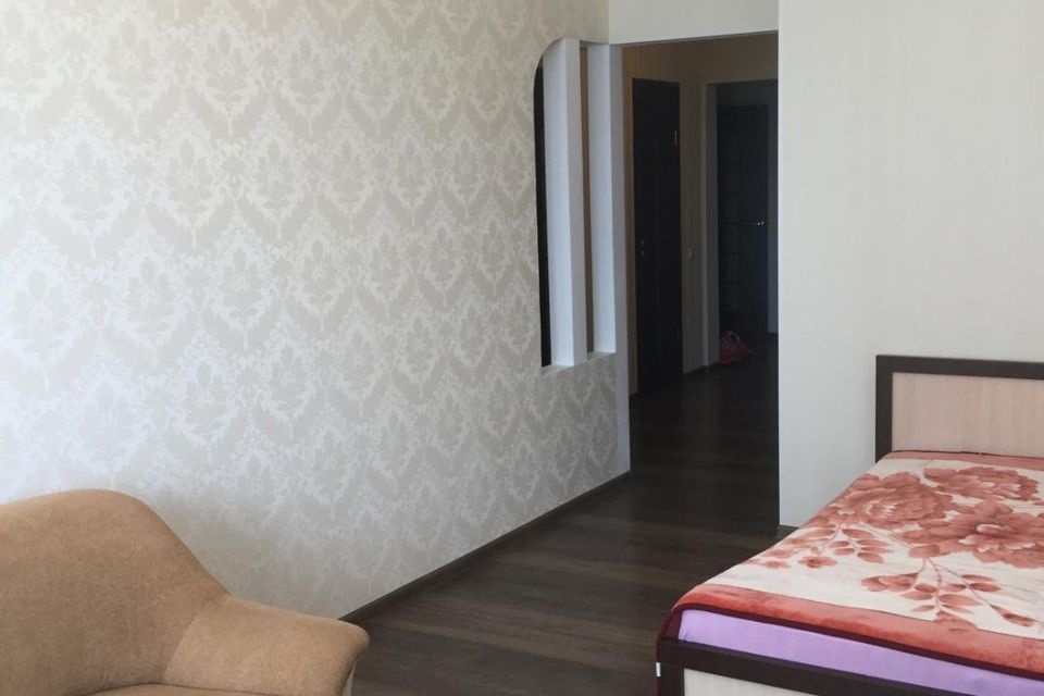 Сдаётся 1-комнатная квартира, 38 м²